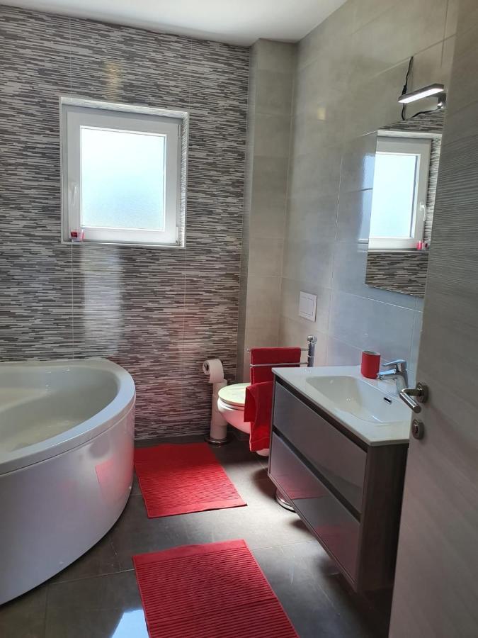 Apartment Creo Loborika Marcana Bagian luar foto