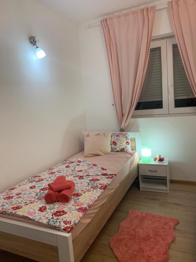 Apartment Creo Loborika Marcana Bagian luar foto