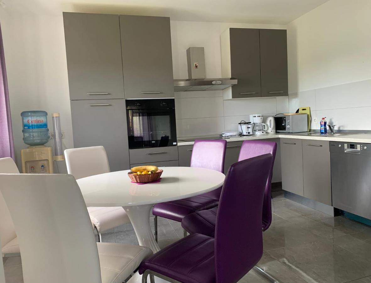 Apartment Creo Loborika Marcana Bagian luar foto